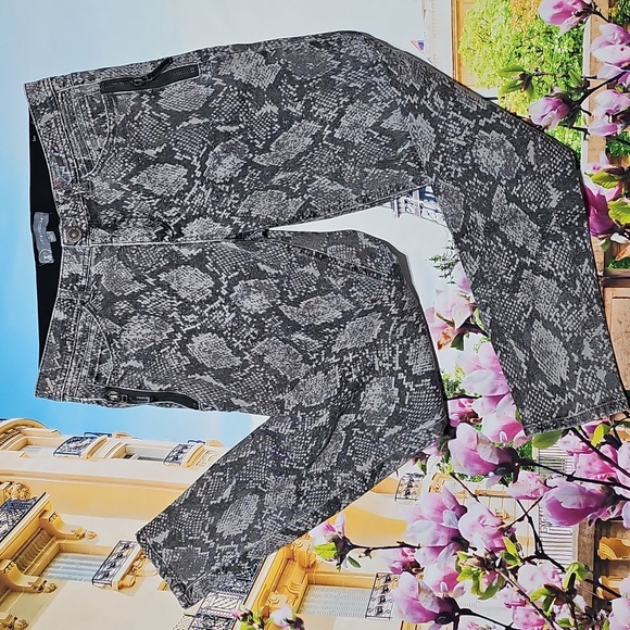 Wit & Wisdom Animal Print Jeans Size 8‎ - Picture 2 of 6